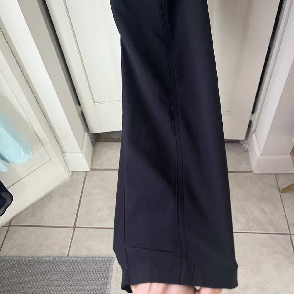 Athleta Roaming Sleeveless Jumpsuit Black Sz 4‎ Scoop Neck, Low Back - Picture 5 of 12
